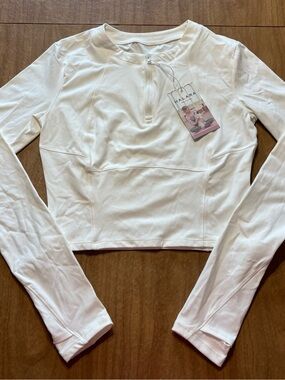 HALARA White Long-Sleeve Zip Crop Top